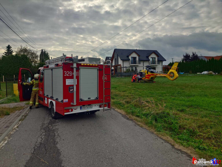 Pogryzione dziecko przez psa w miejscowości Bolechowice zostało przetransportowane przez Lotnicze Pogotowie Ratunkowe do szpitala