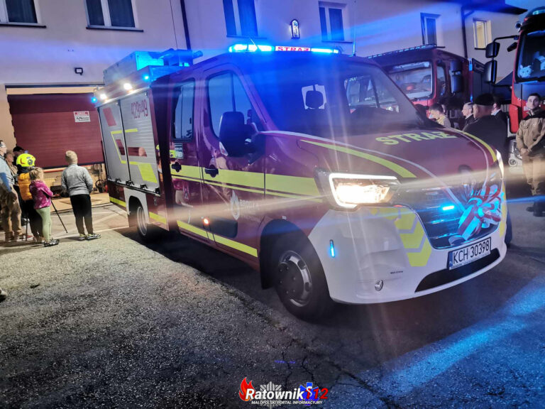 Fabrycznie nowy lekki samochód trafił do OSP Brodła (pow.Chrzanowski).