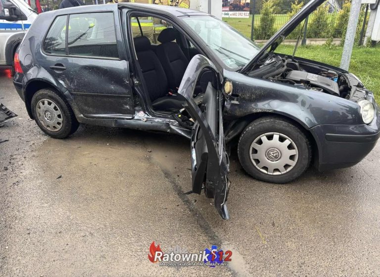 Poważny wypadek w Krzeszowicach. Jedna osoba poszkodowana