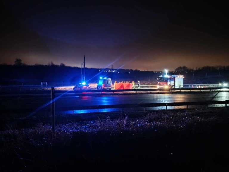 Śmiertelny wypadek na Autostradzie A4 ( 414km kier.Katowice)