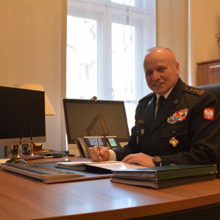 Komendant Miejski PSP w Krakowie st. bryg. Paweł Knapik kończy swoją służbę