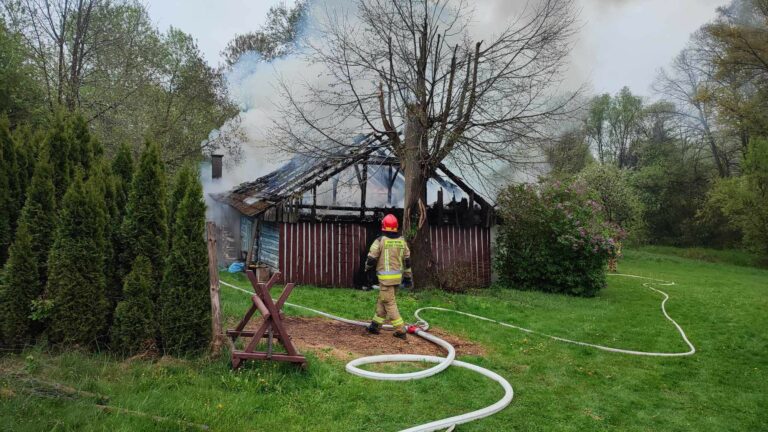 Pożar domu w Woli Radziszowskiej