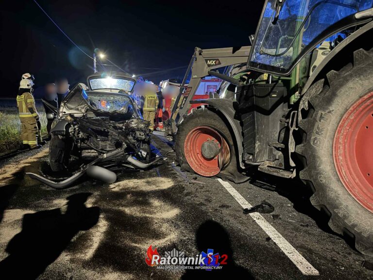 Tragiczny wypadek w Zabierzowie Bocheńskim – nie żyje kierowca, dziecko w ciężkim stanie trafiło do szpitala