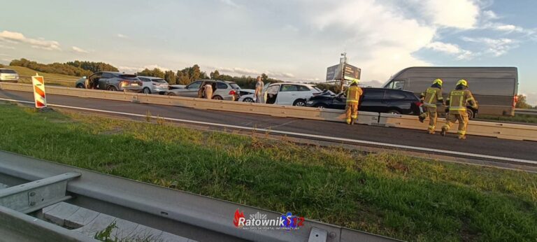 Karambol na A4 – utrudnienia w ruchu w rejonie Chrosnej